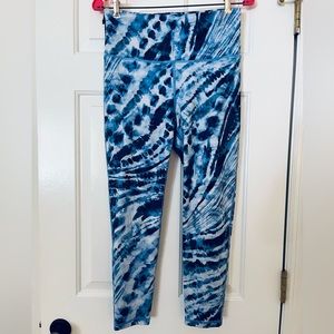 Gap Fit Eclipse Workout Capris